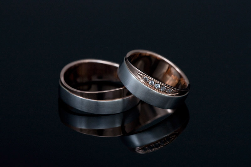 Diamantni poročni prstani