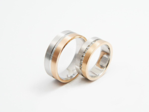 POROČNI PRSTANI Z BRILJANTI